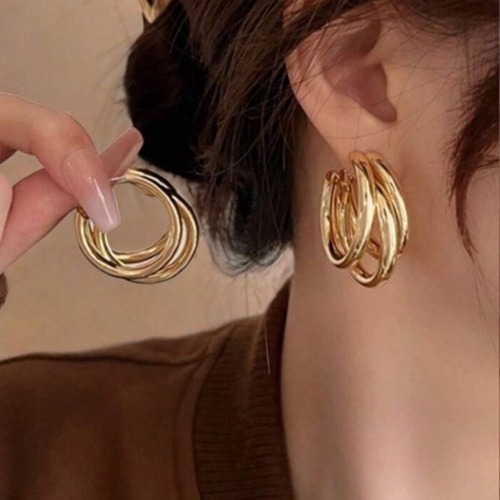layered gold hoops